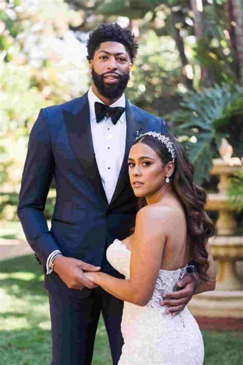 who is anthony davis's wife